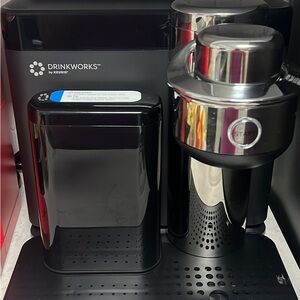 Keurig Drinkworks Black and Silver Machine